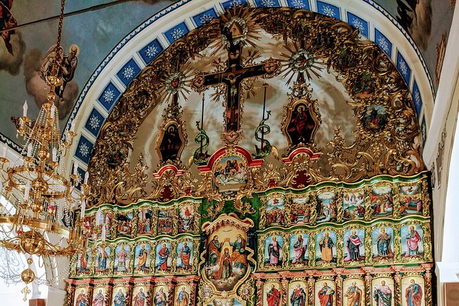 3-Hour Belgrade Zemun Neighborhood Tour - The market, Magistrate’s Building, and Town Hall