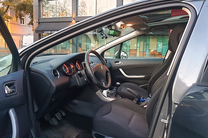 Airport Transfer in Belgrade, Serbia - Vehicle choices and the luggage question