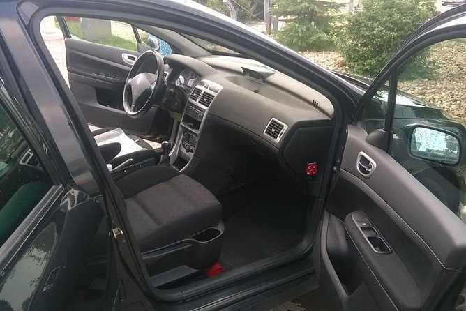 Airport Transfer in Belgrade, Serbia - Why prebooking has real value in Belgrade