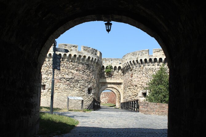 Belgrade Highlights and Avala Mountain Tour - Belgrade Fortress: 90 Minutes Above Two Rivers