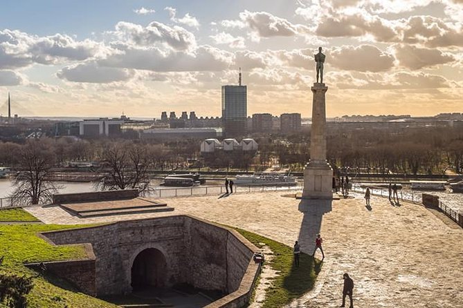 Belgrade Panoramic City Tour - Parliament and the central government district