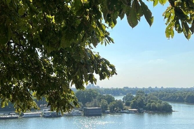 Belgrade sightseeing by car - Ada Ciganlija and a short outdoor pause
