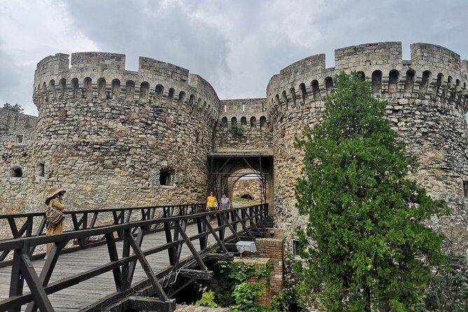 Belgrade Sightseeing Half-Day Trip Old and New Belgrade - Kalemegdan and the fortress: Belgrade’s best opening chapter