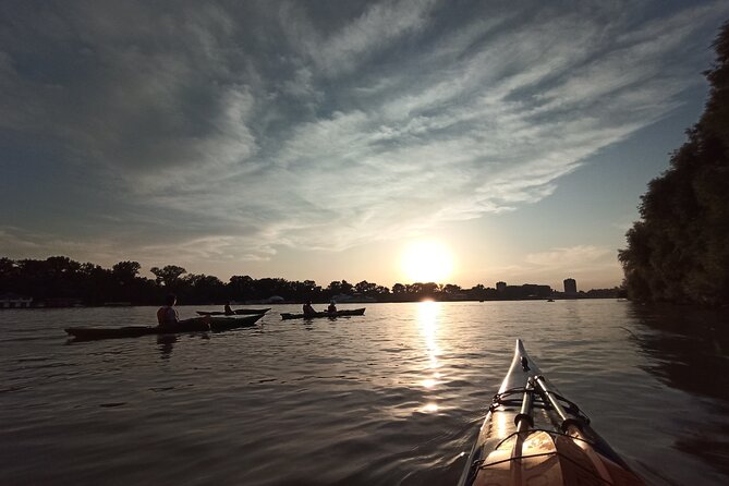 Belgrade sunset kayak tour - Lido Beach and the open river