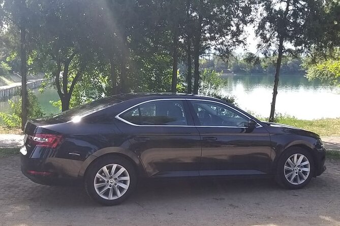 Belgrade to Zlatibor private transfer by car - A coffee stop instead of a rushed arrival