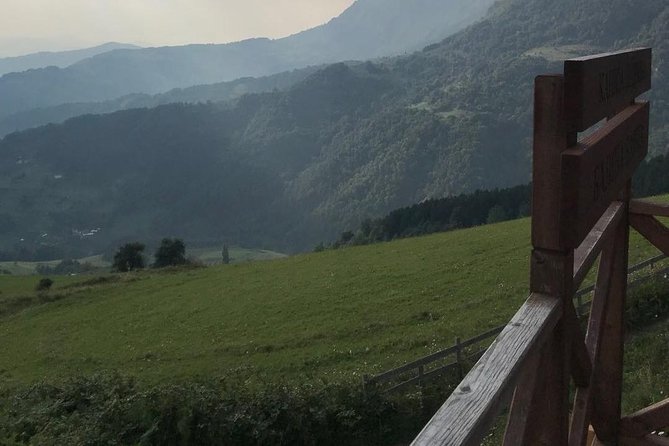 Feel Serbia - Mokra Gora and the wooden town built for film