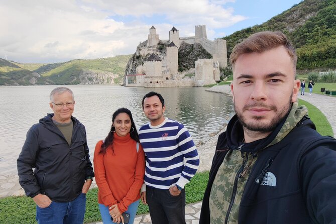 From Belgrade: 3 Danube Fortresses tour - Lunch Beside Silver Lake
