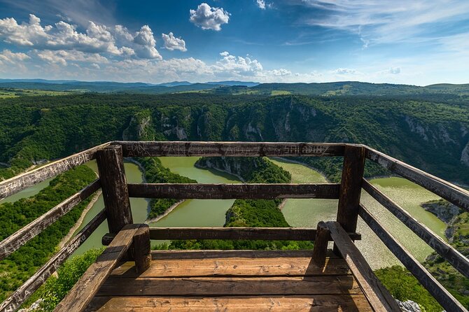 Full Day Trip from Belgrade: Uvac Nature Reserve Tour - Cruising the Uvac meanders