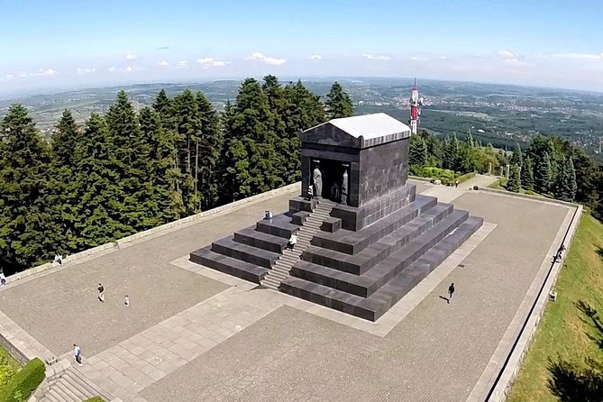 Private tour to Avala - The drive from Belgrade to Avala