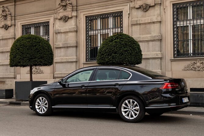 Private transfer from Belgrade or Belgrade Airport to Novi Sad - Airport pickup at Nikola Tesla Airport
